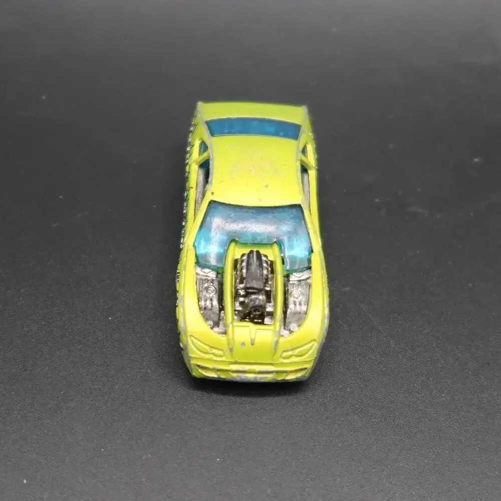 Hot Wheels Diecast Cars Set of 2 1:64 Scale Overbored Green Blue Metallic 2001